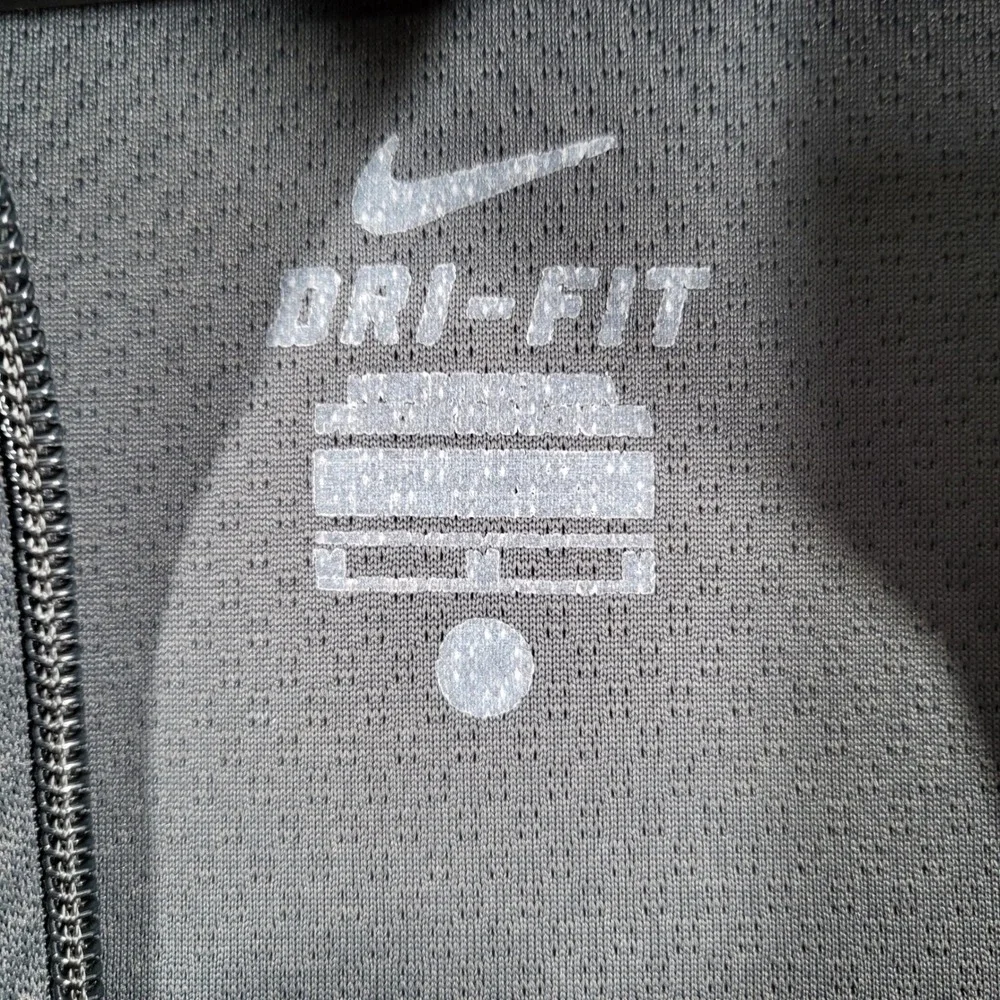 Nike Track Jacket Men's M‎ Gray Dri-Fit Full Zip Athletic Sportswear